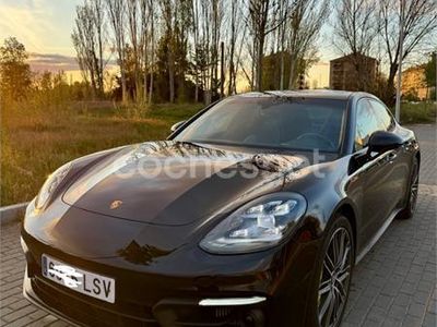 Porsche Panamera 4S