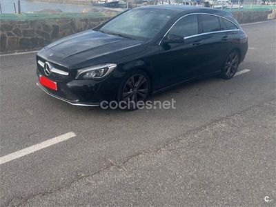 Negro Usado 2019 Mercedes CLA220 Shooting Brake Familiar | 25.000 € (Precio justo)