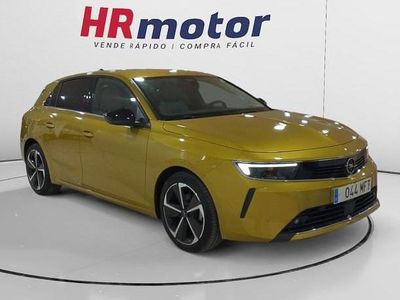 Usado Opel Astra Elegance 130 CV (95 kW) 2023