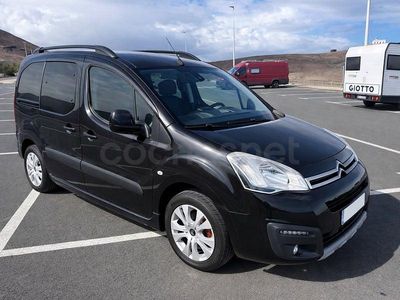 Usado Citroën Berlingo XTR 100 CV (73 kW) 2016 Negro Monovolumen