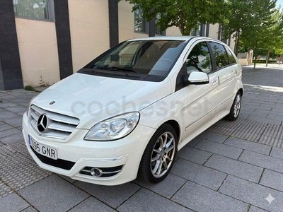 Usado Mercedes B180 Edition 109 CV (80 kW) 2009 Blanco Monovolumen