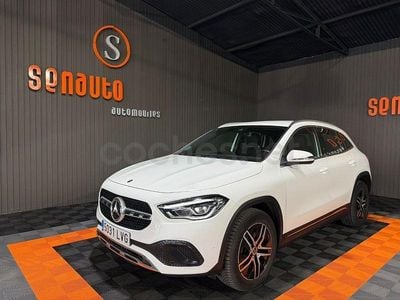 Używany Mercedes GLA200 150 KM (110 kW) 2021 Biały SUV