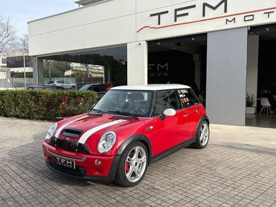 Usado Mini John Cooper Works 210 CV (154 kW) 2004 Rojo Utilitario