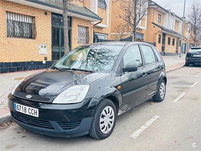 Negro Usado 2003 Ford Fiesta Trend Berlina | 1600 € (Buen precio)