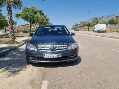 Usado Mercedes C180 Avantgarde 156 CV (114 kW) 2009 Negro Berlina