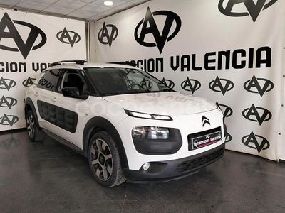 Blanco Usado 2015 Citroën C4 Cactus Shine Utilitario | 8499 € (Precio justo)