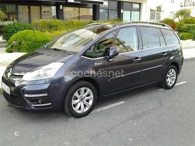 Usado Citroën Grand C4 Picasso Business Class 112 CV (82 kW) 2013 Violeta / lila Monovolumen
