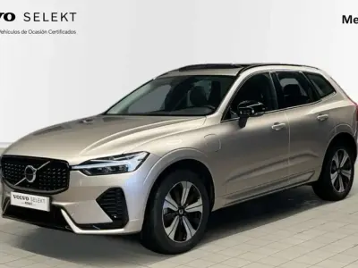Usado Volvo XC60 Plus 351 CV (258 kW) 2025 Gris SUV
