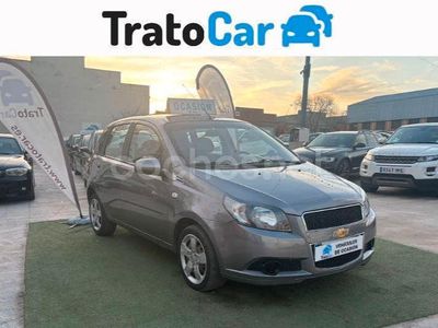 Gris / plata Usado 2011 Chevrolet Aveo LS Berlina | 5999 € (Caro)