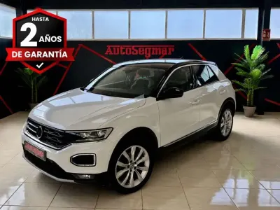 Usado VW T-Roc Advance 116 CV (85 kW) 2020 Blanco SUV