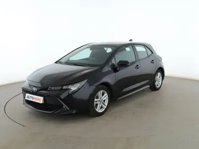 Usado Toyota Corolla Active 122 CV (89 kW) 2022 Negro Berlina