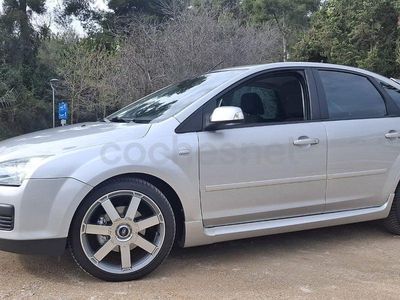 Gris / plata Usado 2007 Ford Focus Sport Berlina | 8500 € (Caro)