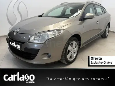 Usado Renault Mégane GrandTour Dynamique 110 CV (80 kW) 2011 Beige Familiar