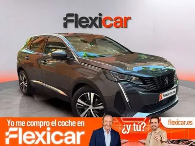 Usado Peugeot 3008 Active 131 CV (96 kW) 2021 Gris SUV