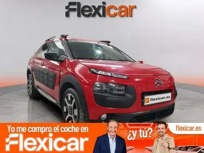 Usado Citroën C4 Cactus Shine 100 CV (73 kW) 2017 Rojo Utilitario