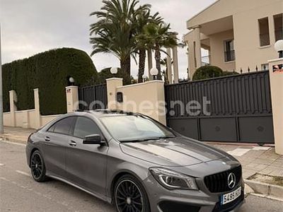 Usado Mercedes CLA220 Edition 1 170 CV (125 kW) 2014 Gris / plata Berlina