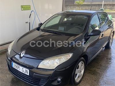 Usado Renault Mégane II Dynamique 105 CV (77 kW) 2008 Negro Berlina