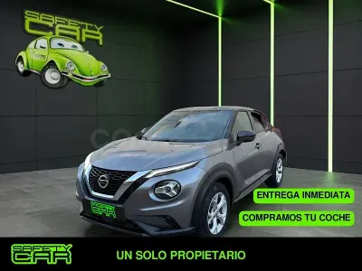 Usado Nissan Juke N-Connecta 114 HP (83 kW) 2021 Cinzento SUV
