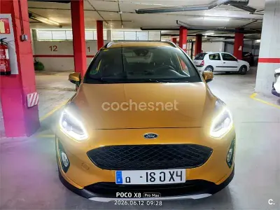 Usado Ford Fiesta Active 100 CV (73 kW) 2018 Naranja Utilitario