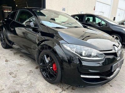 Usado Renault Mégane R.S. 275 CV (202 kW) 2015 Negro Coupe