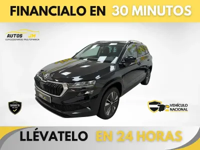 Usado Skoda Karoq Ambition 150 HP (110 kW) 2023 Preto SUV