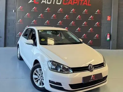 Usado VW Golf VII 110 CV (80 kW) 2013 Blanco Utilitario
