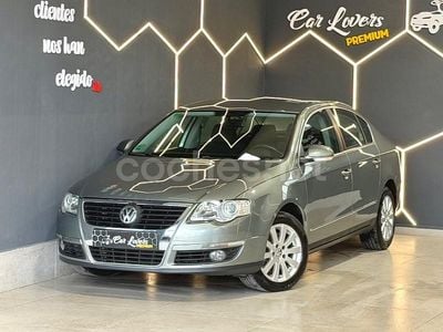 Gris / plata Usado 2006 VW Passat Advance Berlina | 6000 € (Caro)