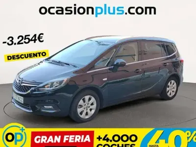 Usado Opel Zafira Selective 120 CV (88 kW) 2017 Negro Monovolumen