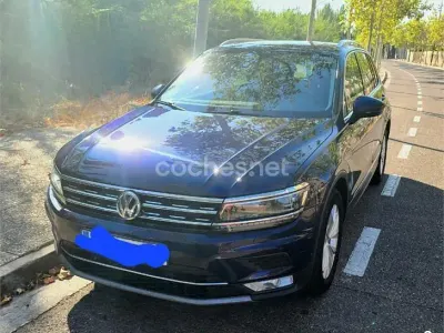 Usado VW Tiguan Sportline 190 CV (139 kW) 2016 Azul SUV