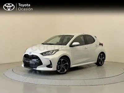 Nuevo Toyota Yaris Hybrid Style 116 CV (85 kW) 2025 Blanco Berlina