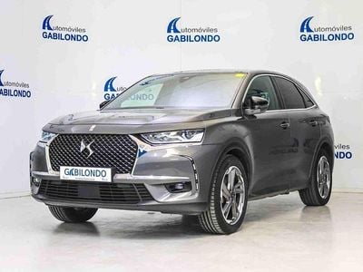 Gris / plata Usado 2022 DS Automobiles DS7 Crossback Grand Chic SUV | 29.900 € (Caro)