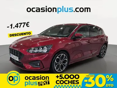 Usado Ford Focus ST-Line 120 CV (88 kW) 2020 Rojo Berlina