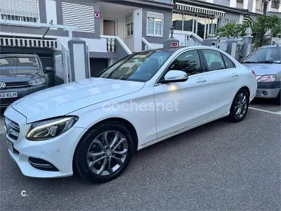 Używany Mercedes C220 AMG 170 KM (125 kW) 2014 Biały Sedan/Limuzyna