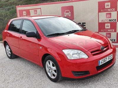 Usado Toyota Corolla Terra 116 CV (85 kW) 2006 Rojo Berlina