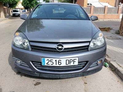 Opel Astra GTC