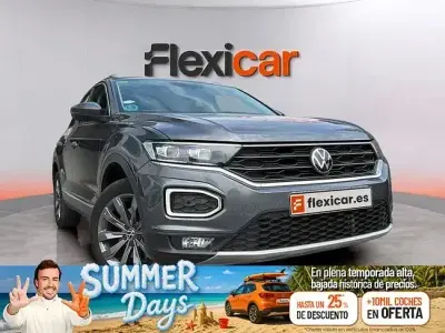 Usado VW T-Roc Sportline 150 CV (110 kW) 2021 Gris SUV