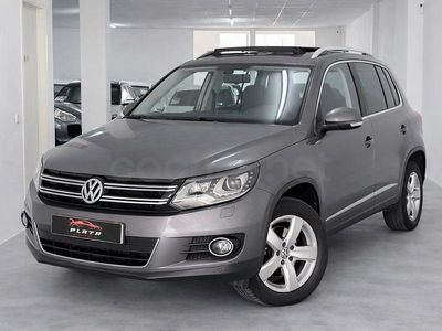Usado VW Tiguan Sport 140 CV (102 kW) 2012 Gris / plata SUV