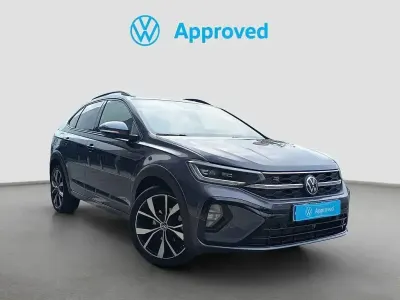 Usado VW Taigo R-line 115 CV (84 kW) 2025 Gris SUV