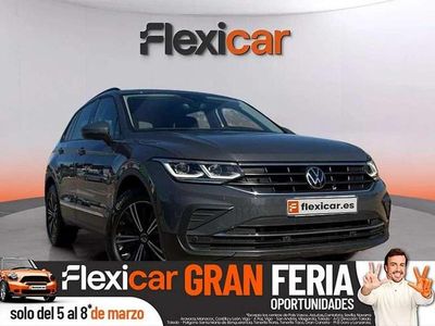 Usado VW Tiguan Life 150 CV (110 kW) 2022 Gris SUV