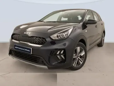 Usado Kia Niro 141 HP (103 kW) 2022 Azul SUV