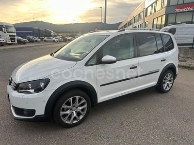 Blanco Usado 2014 VW Touran Advance Monovolumen | 11.990 € (Precio justo)