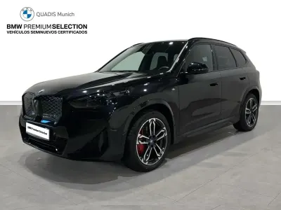 Usado BMW iX1 Shadowline 230 kW (313 CV) 2025 Negro SUV