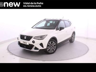 Usado Seat Arona Xperience 110 CV (80 kW) 2022 Blanco SUV