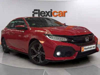 Usado Honda Civic Comfort 182 CV (133 kW) 2018 Rojo Berlina