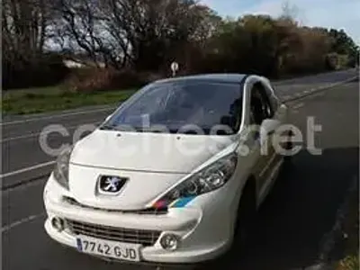 Usado Peugeot 207 RC 175 CV (128 kW) 2008 Blanco Berlina