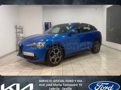 Usado Alfa Romeo Stelvio Sprint 190 CV (139 kW) 2021 Azul SUV