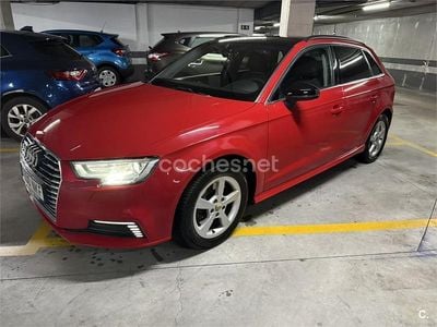 Usado Audi e-tron Sport 150 kW (204 CV) 2018 Rojo SUV