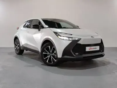 Usado Toyota C-HR Advance 140 CV (102 kW) 2024 Blanco SUV