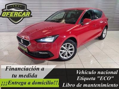 Usado Seat Leon Style 150 CV (110 kW) 2021 Rojo Berlina