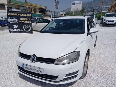 Blanco Usado 2015 VW Golf VII Business Familiar | 8999 € (Super precio)